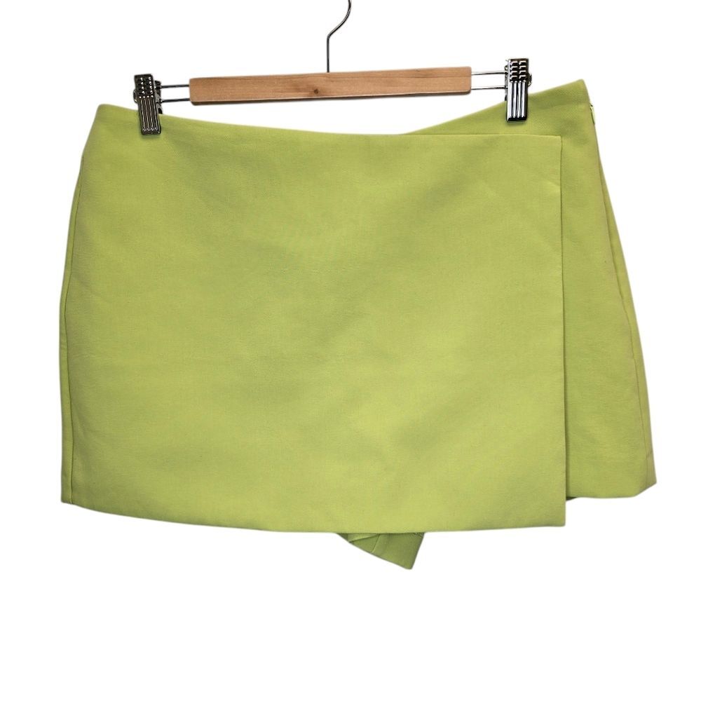 Zara Women's XL Asymmetrical Lime Green Skort